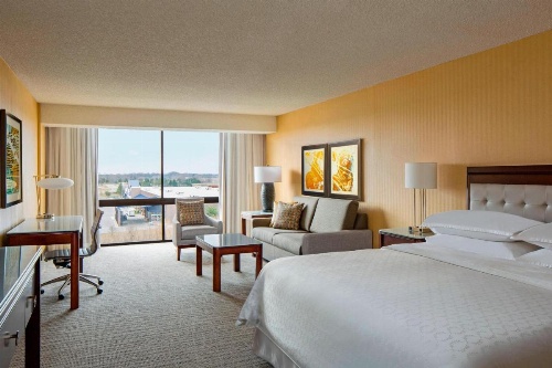 Sheraton West Des Moines Hotel image 7
