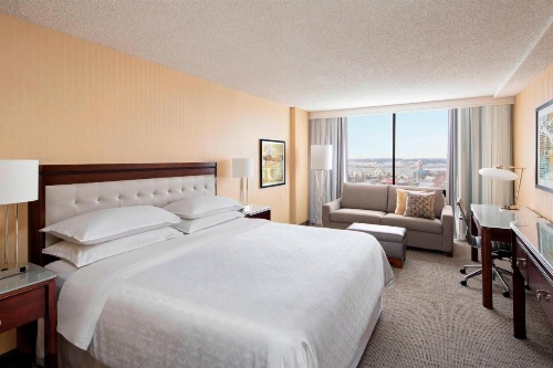 Sheraton West Des Moines Hotel image 13